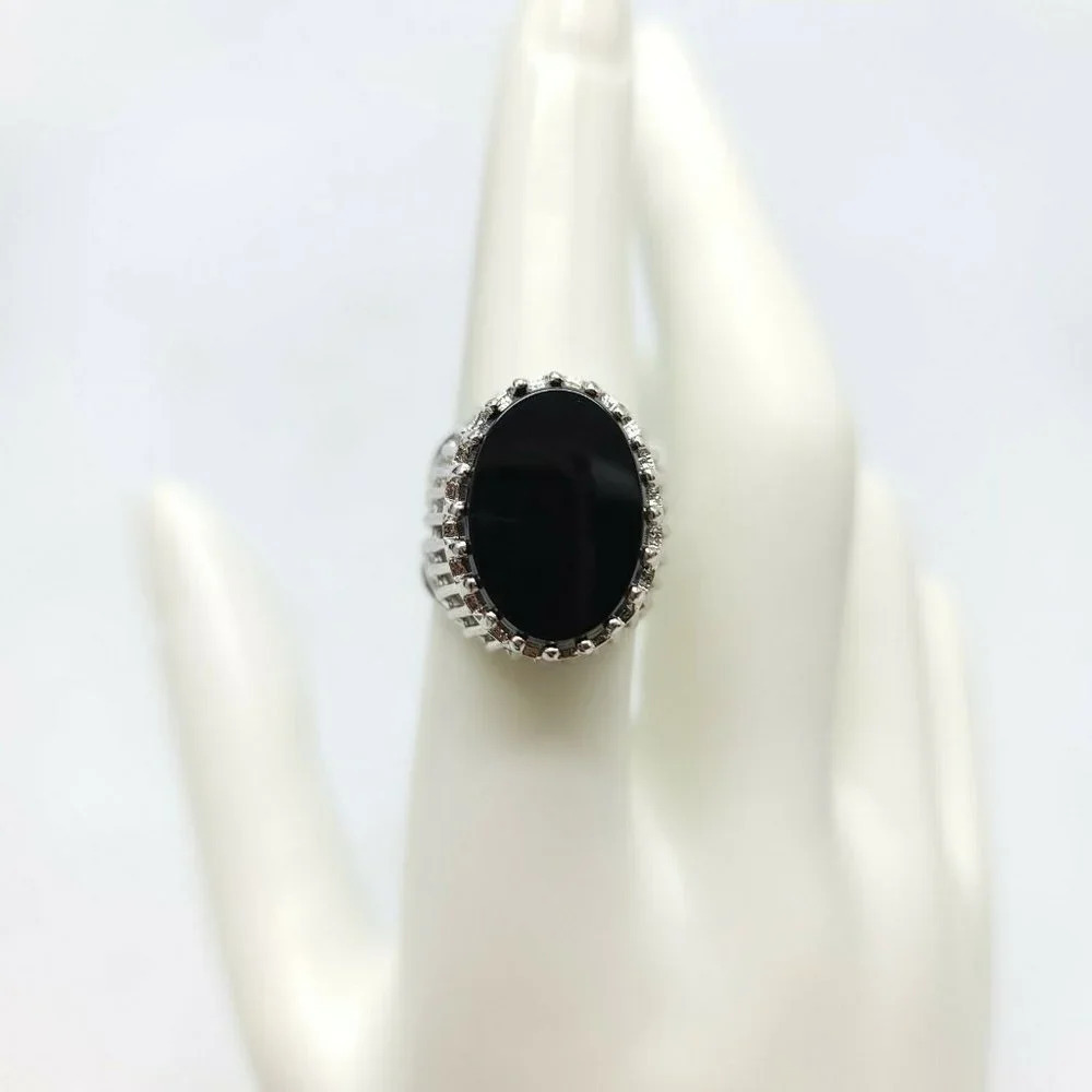 18KT HGE Gold Electroplate Black Glass Vintage Cocktail Ring Size 6.75